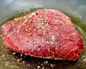 Wildfleisch richtig schneiden: Jagdfakten.at informiert