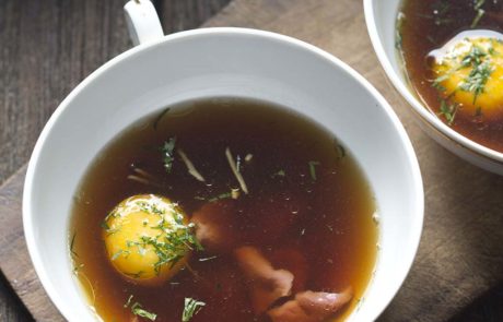 Wildes Weihnachtsmenü: Reh-Consomme; Jagdfakten.at wünscht guten Appetit!